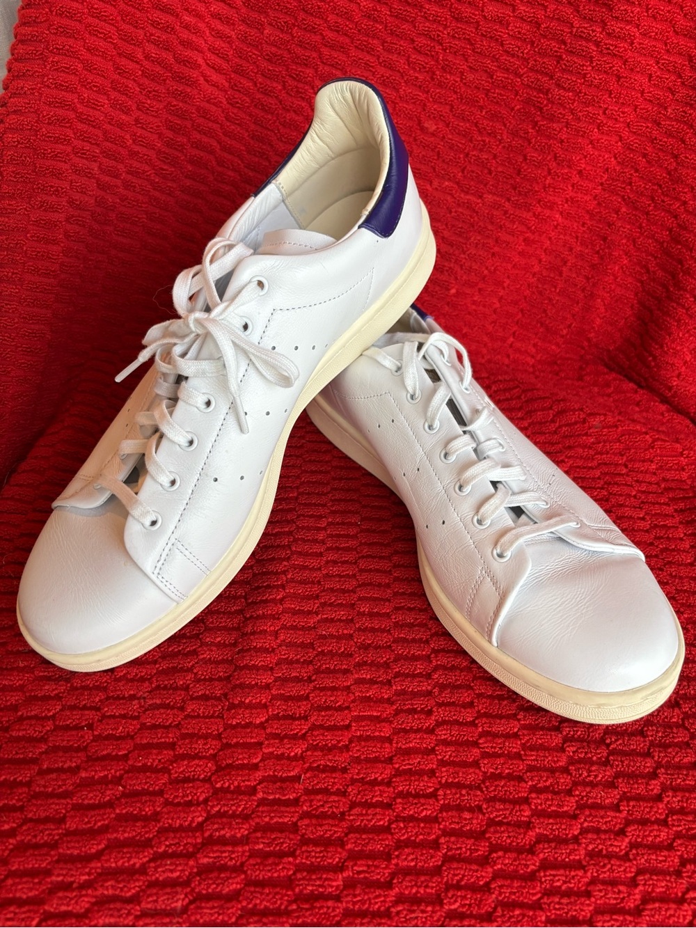 Men's White Leather Stan Smith Sneakers with Navy Heel Tab
